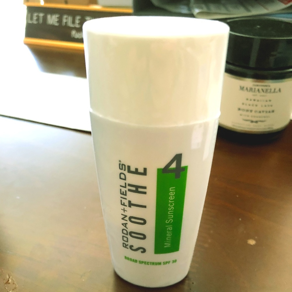 NEW Rodan + Fields Soother Sunscreen SPF 30